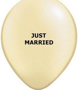 12 Ivory Balloons with "Just Married" Message