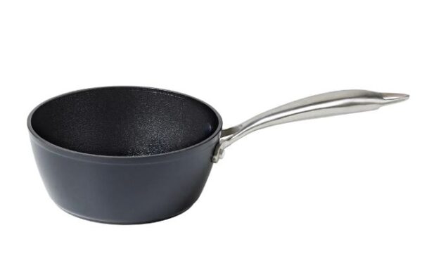 20CM PYREX ALUMINIUM SAUCEPAN WITH ZERO SCRATCH TECHNOLOGY AND LID