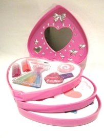 3-Layer Makeup Play Set in an Adorable Heart-Shaped Case