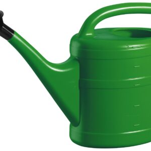 5L Green Plastic Watering Can by GELI