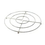 A metal pan coaster or trivet with a size of 20 cm is typically used to protect surfaces from hot pans or dishes. The numbers "1054 / 6191" might refer to a product code or...
