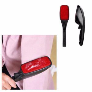 A plastic lint remover brush measuring 25 cm, often referred to as the "Large Letter Rate" model, is a handy tool designed for removing lint, pet hair, and fuzz from clothing...