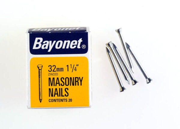 Bayonet 32mm Zinc-Plated Masonry Nails, Pack of 36