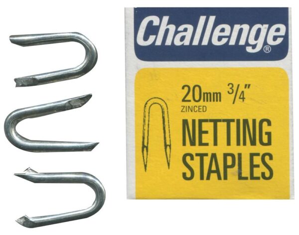 Challenge 30mm Zinc-Plated Netting Staples, 225g