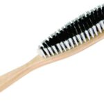 ELLIOTT WOODEN FABRIC BRUSH APPROX. 29 CM