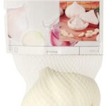 FACKELMANN GARLIC STORAGE CONTAINER 10CM X 10CM X 8.5CM