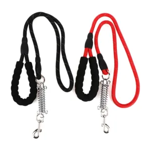 **Lead Rope**: The leash is made from durable rope, providing strength and reliability