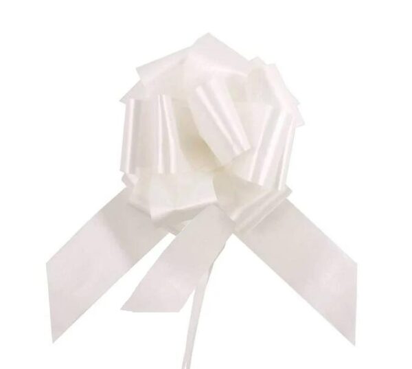 Pack of 10 White Pull Bows with 30mm Ribbons