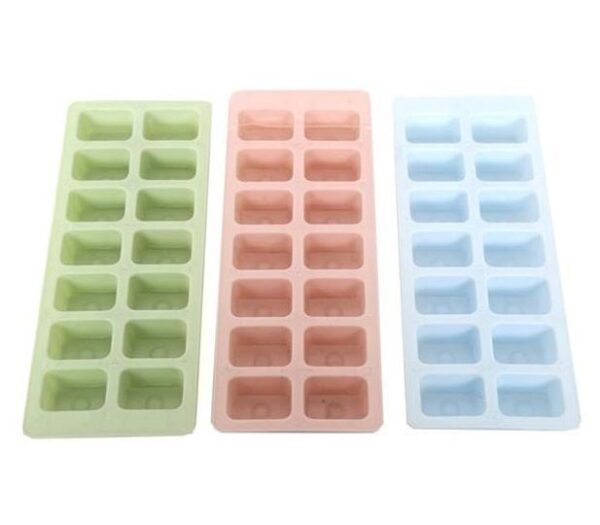 Pack of 2 Ice Cube Trays in Assorted Pastel Colors