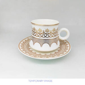 The Durane Palmette Tea Set is a 12-piece collection featuring a white and gold design. Each piece has a capacity of 200ml. The model number for this set is 10526. It's likely...