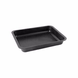 The item you're referring to is a non-stick cookware piece, specifically designed as a baking or roasting tin with dimensions of 32cm by 22cm. This size is ideal for a variety...