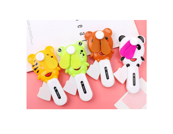 The Mini Hand Fan with Animal Design is a compact and portable fan, measuring approximately 13.5 cm. It comes in assorted designs, featuring various animal motifs, making it...