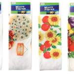 The product you're referring to is a microfibre cleaning cloth that measures 50 x 70 cm and features assorted fruit prints. The specific model or item number might be 6982....