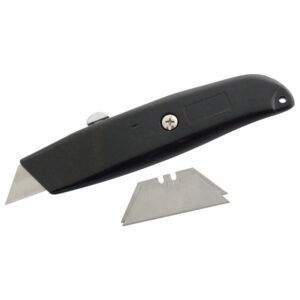 Utility Knife with Retractable Blade