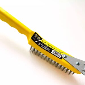 WORLDWIDE TOOLS 4-ROW WIRE BRUSH WITH SCRAPER FOR SURFACES