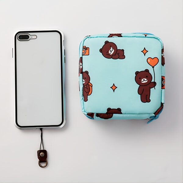 Cute Bear Portable Sanitary Napkin Storage Bag - Large Capacity, Waterproof, and Organizer for Women  - Cartoon Physiological Period Tampon Bag - Image 4
