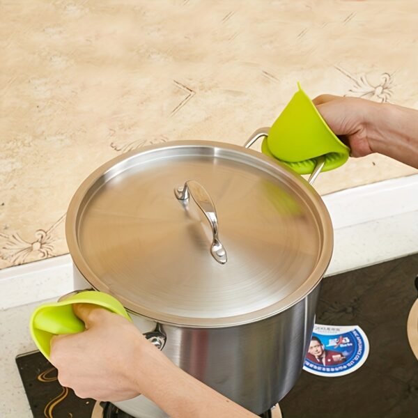 2pcs Black Silicone Oven Mitts - Heat Resistant, Textured Grip Pot Holders with Hanging Loop for Kitchen - Ideal for Cooking & Baking, Oven Mitts And Pot Holders - Image 10