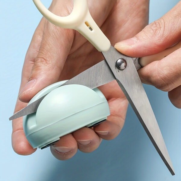 1pc Mini Cartoon Frog Knife Sharpener – Compact, Portable, and Cute Design for Kitchen, Office, and Camping Use – Restores and Repairs Blunt Blades – Plastic Material, No Electricity Needed, Office Stationery, Playful Kitchen Tool, Nonelectric Tool - Image 13