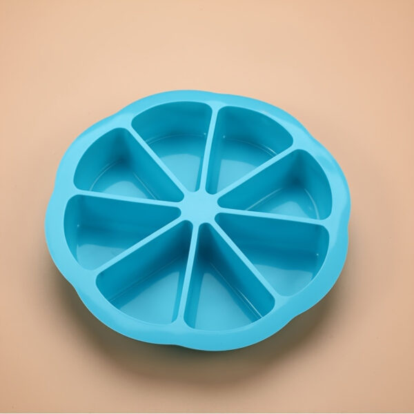1/3pcs Nonstick Silicone Triangle Cake Mold Set - 8-Cavity Baking Pan for Brownies, Muffins, Cupcakes & More - Image 5