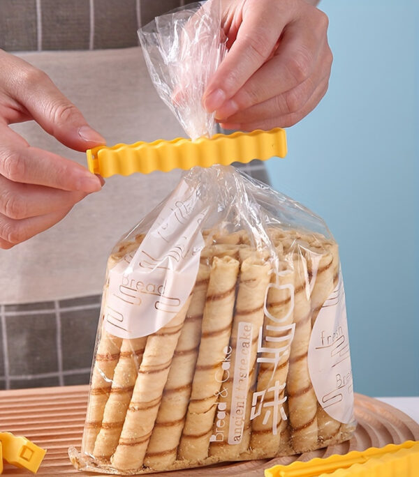 12pcs Potato Chip-Shaped Seal Clips and Snack Storage Box Set - Perfect for French Fries, Kitchen Freshness Preservation, and Refrigerator Organization - Image 14