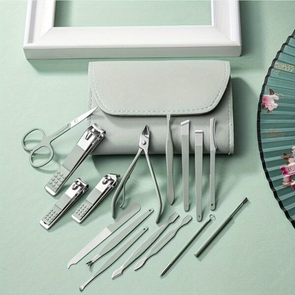 Nail Clippers Manicure Tool Set, With Portable Travel Case, Cuticle Nippers And Cutter Kit, Professional Nail Clippers Pedicure Kit, Grooming Kit For Travel - Image 2