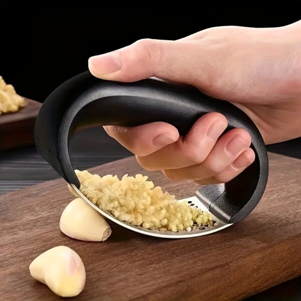 Stainless Steel Manual Garlic Press with Ergonomic Black Handle - Multi-Functional Kitchen Tool for Crushing Garlic, No Electricity Needed, Durable & Easy to Clean, Garlic Crusher - Image 8