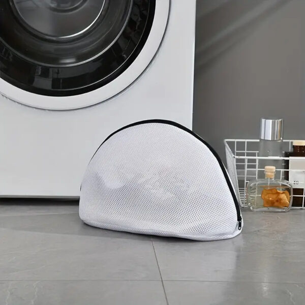 1pc Christmas Laundry Bag, Fabric Shoe Protector, Curved Shape, Multipurpose Use, Woven with Zipper Closure, for Laundry Room and Washing Machine, Laundry Bags - Image 5
