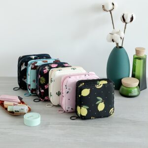 Cute Bear Portable Sanitary Napkin Storage Bag - Large Capacity, Waterproof, and Organizer for Women  - Cartoon Physiological Period Tampon Bag