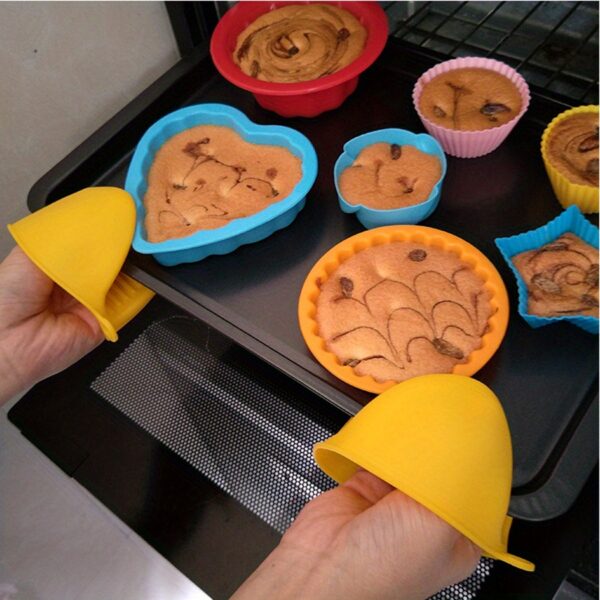 2pcs Black Silicone Oven Mitts - Heat Resistant, Textured Grip Pot Holders with Hanging Loop for Kitchen - Ideal for Cooking & Baking, Oven Mitts And Pot Holders - Image 16