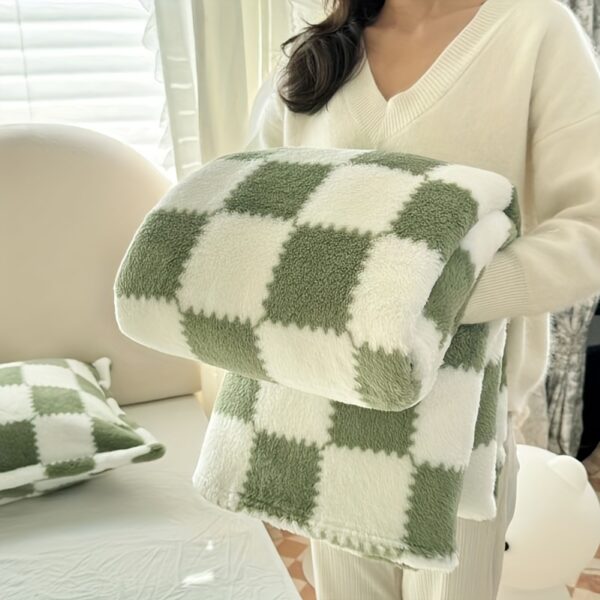 [1pc Cozy Fleece Blanket] 1pc Soft & Cozy Plaid Flannel Fleece Blanket | Multi-Purpose Throw for Adults, Pets, Office, Outdoor Camping, Holiday Gifts | 300-350gsm Knitted Polyester, Multiple Sizes Available, Pet-Friendly, Checkered Pattern - Image 37
