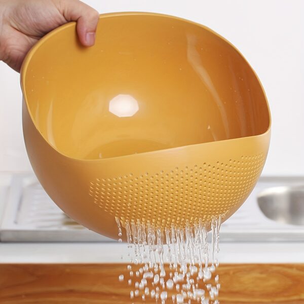 1pc Multi-Purpose Rice Washer & Strainer – Ergonomic Design & Easy-Drain Function – Essential Kitchen Gadget for Daily Use - Image 3