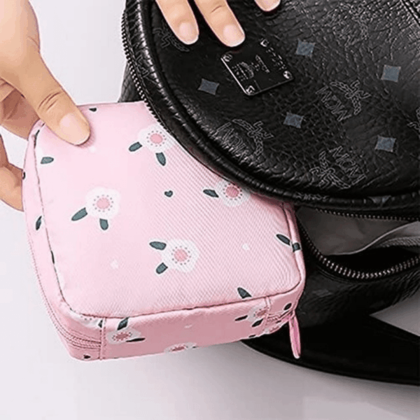 1pc Stylish & Durable Sanitary Bag - Waterproof Travel Organizer for Cosmetics, Discreet & Compact, Perfect for On-the-Go, Great Gift Idea - Image 8