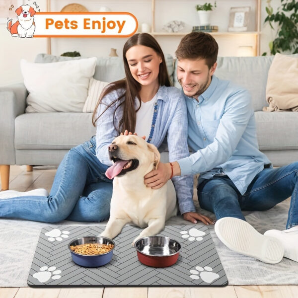 1pc Fast-Drying Diatomaceous Earth Pet Feeding Mat – Splash-Proof, Absorbent, Easy to Clean for Dogs and Cats, Herringbone Pattern with Paw Print Design, Black, Pet Feeding Mats Washable - Image 6