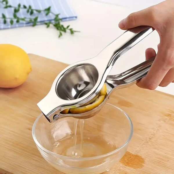 1pc, Citrus Juicer, Multifunctional Lemon Juicer, Creative Orange Juicer, Manual Juicer, Lemon Squeezer, Stainless Steel Manual Fruit Squeezer, Citrus Squeezer, Kitchen Stuff, Kitchen Gadgets Kitchen Accessories - Image 3