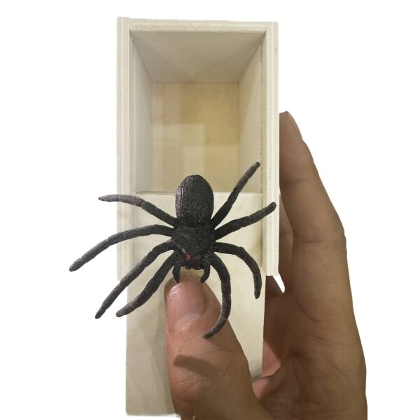 [Fun Surprise Spider Box Toy] Original Spider Prank Box, Fun Wooden Box Toy Prank, Funny Christmas Halloween Gift Box Surprise Toy and Prank Gift Practical Joke Kit, Surprise Your Family and Friends with this Fun Wooden Toy Spider Box - Handmade Creative - Image 2