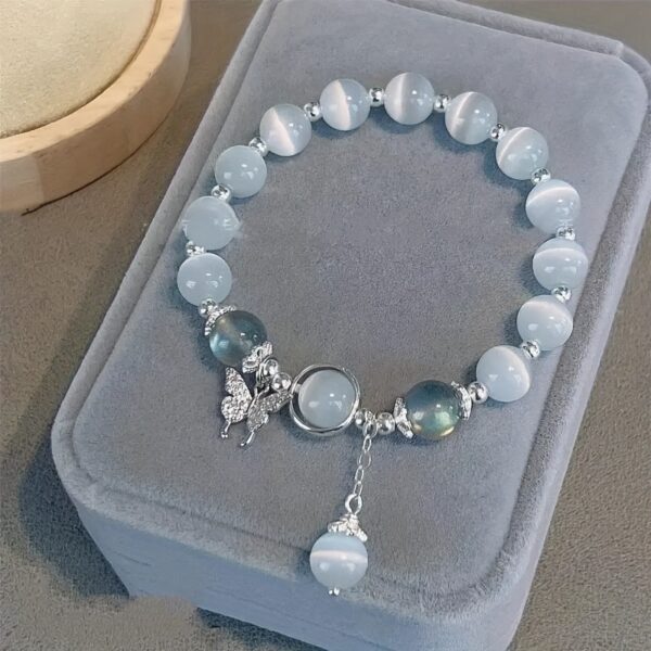 1pc Whimsical Feline Glass Cat Eye Stone Beaded Charm Bracelet - Delicate Butterfly Accent, Dainty Wrist Adornment, Perfect Gift for Cat Lovers and Fashionistas