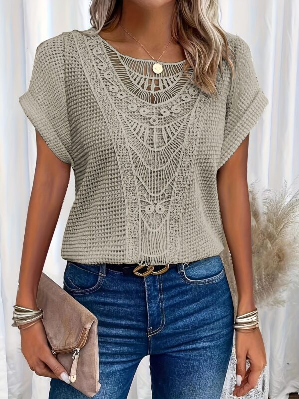 Comfortable Lace Splicing Crew Neck T-shirt, Casual Short Sleeve Top for Spring & Summer, Women's Clothing - Image 6