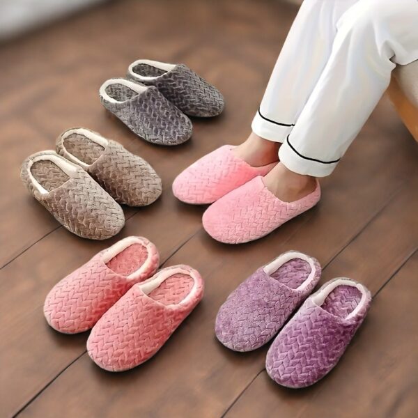Warm & Cozy Women's Plush Indoor Slippers, Closed Toe Non Slip Home Mute Shoes - Image 15