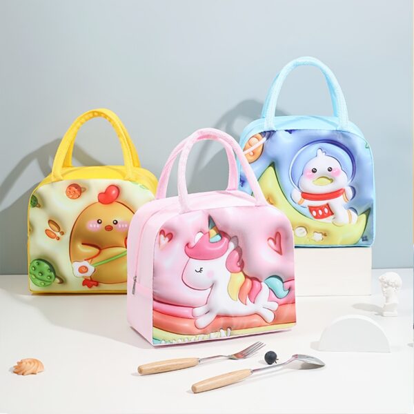 1pc Adorable 3D Pattern Girls Lunch Bag - Portable, Insulated & Retains Freshness - Perfect for School or Picnics - A Thoughtful Gift Idea - Image 3