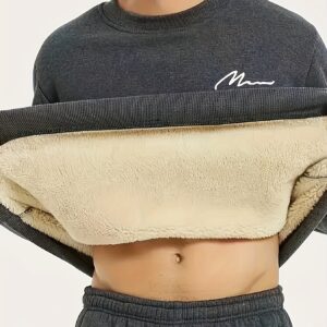Men's Winter Warm Fleece-Lined Crew Neck Sweatshirt - Casual Black Long Sleeve with "MOM" Embroidery, Machine Washable, Cozy Polyester Fabric