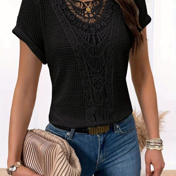 Comfortable Lace Splicing Crew Neck T-shirt, Casual Short Sleeve Top for Spring & Summer, Women's Clothing - Image 13