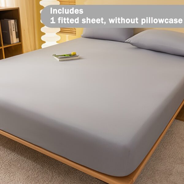 1pc Soft Fitted Sheet, Comfortable and Multifunctional Mattress Protector, Suitable for Bedroom, Guest Room, Apartment, School, Four Seasons Bedding - Image 5