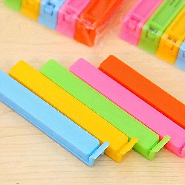 10-Pack Plastic Food Bag Clips, Reusable Moisture-Proof & Dust-Proof Seal Clamps for Snack Bags, Kitchen Storage Organizers & Accessories - Image 3