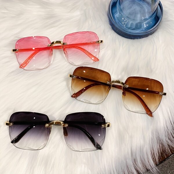 Square Rimless Fashion Fashion GlassesFor Women Men Summer Gradient Sun Shades For Vacation Beach Travel (Not Include Glasses Case) - Image 2