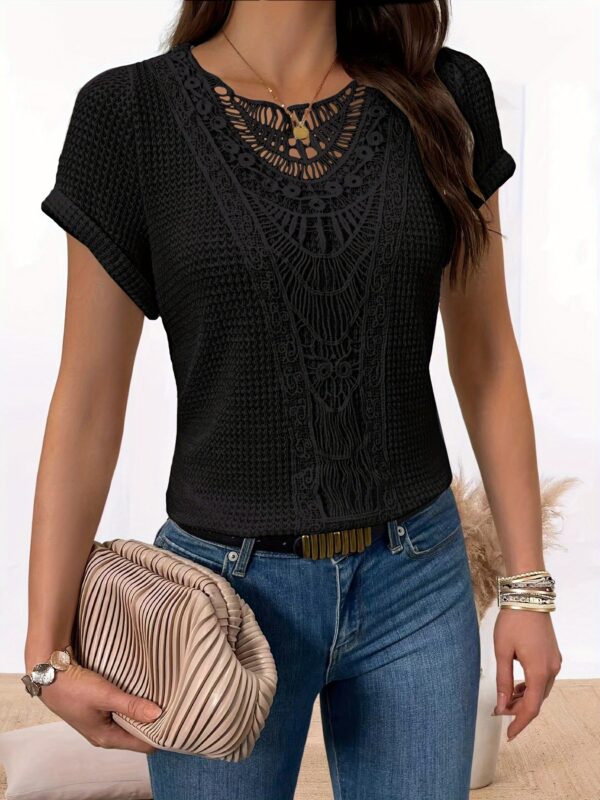 Comfortable Lace Splicing Crew Neck T-shirt, Casual Short Sleeve Top for Spring & Summer, Women's Clothing - Image 5
