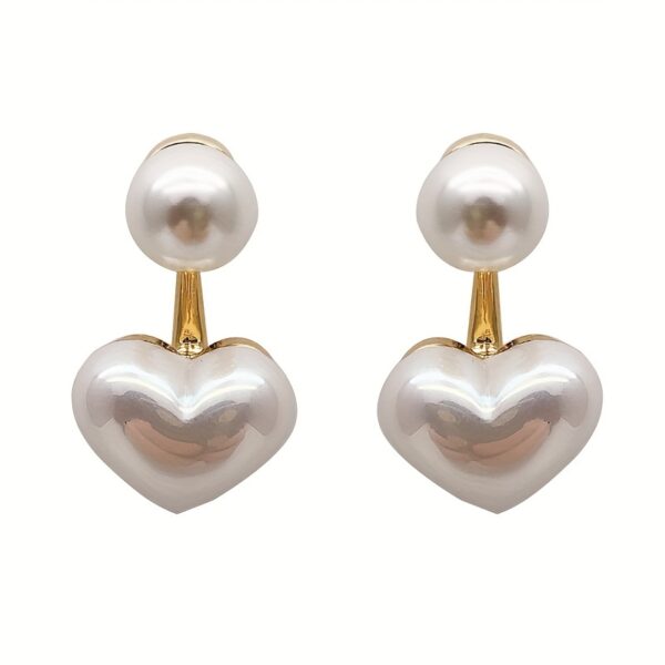 1 Pair Vintage Style Heart-Shaped Imitation Pearl Stud Earrings, Simple Luxury Fashion Dangle Earrings for Women, Versatile Temperament Jewelry for Daily and Party Occasions, Novelty Earrings - Image 2