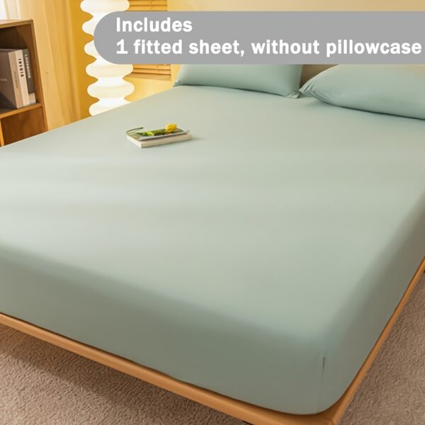 1pc Soft Fitted Sheet, Comfortable and Multifunctional Mattress Protector, Suitable for Bedroom, Guest Room, Apartment, School, Four Seasons Bedding - Image 13