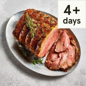 31. Tesco Finest Aberdeen Angus Beef Fillet & Rib Joint 1.1-1.55kg (Serves 4-6)