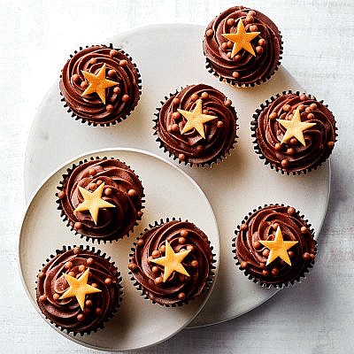 8 Chocolate Stars Cupcakes (8)