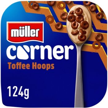 Muller Corner Toffee Yogurt with Chocolate Hoops (124g)